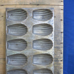 Load image into Gallery viewer, Vintage French Madeleine Mould
