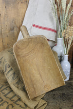 Load image into Gallery viewer, Large Vintage French Grain Scoop
