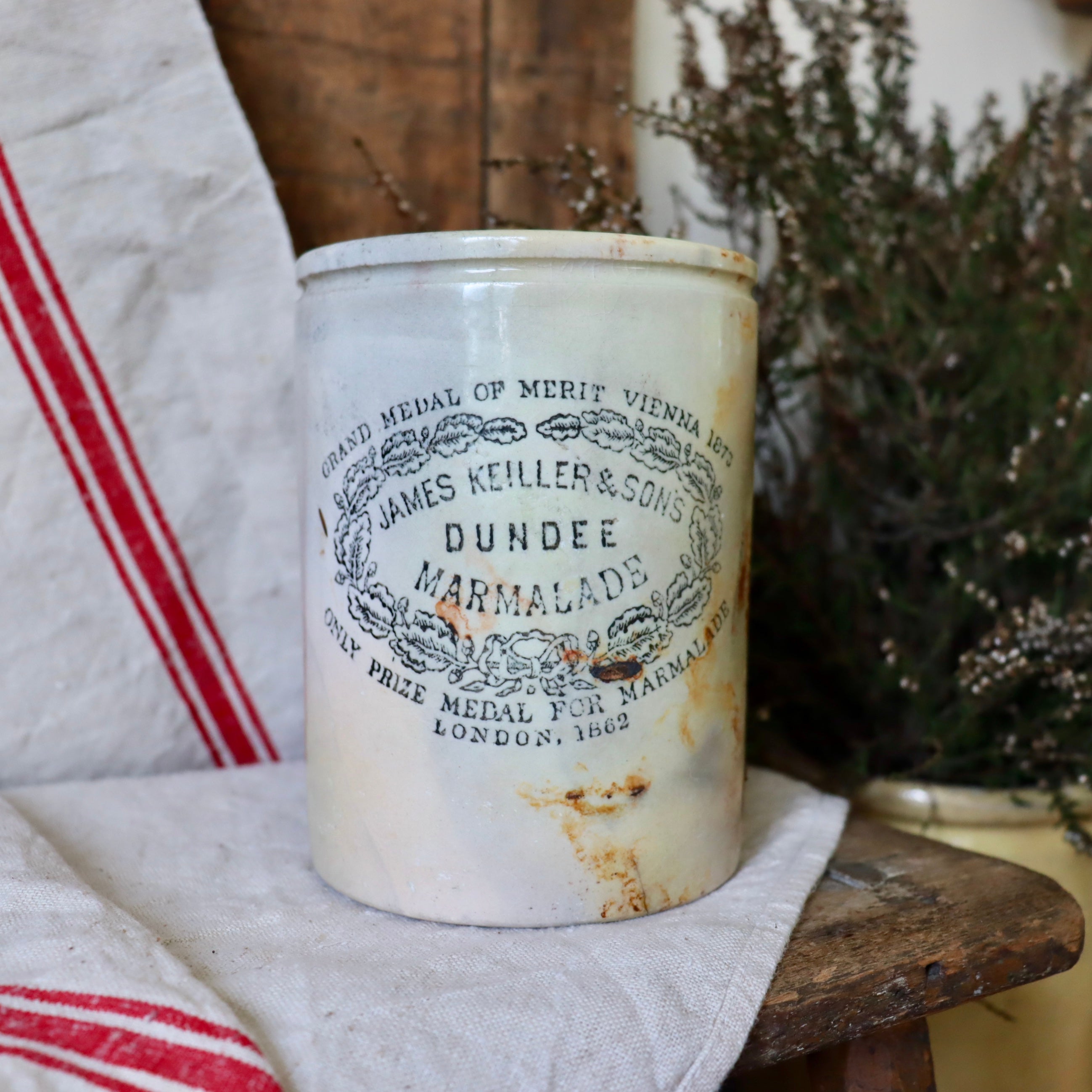 James Keiller & Son's Dundee 2lb Marmalade Pot