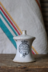 The Gourmet Pie Cup Ceramic Funnel