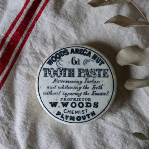 Antique Woods Areca Nut Chemist Toothpaste Pot Lid