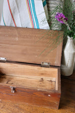 Load image into Gallery viewer, Antique Wooden Military R.E.M.E Box
